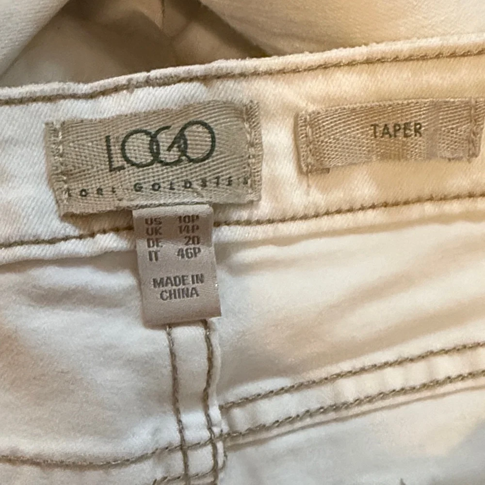 LOGO by Lori Goldstein Tapered Pants in Off-White